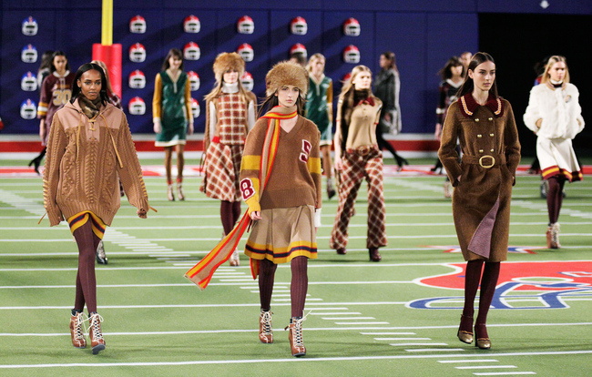 img-nyfw-tommy-hilfiger-the-row-i-zac-po