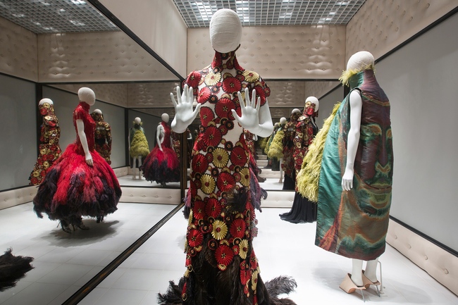 Installation view of Voss, Alexander McQueen Savage Beauty at the V&A CREDIT Victoria and Albert Museum London