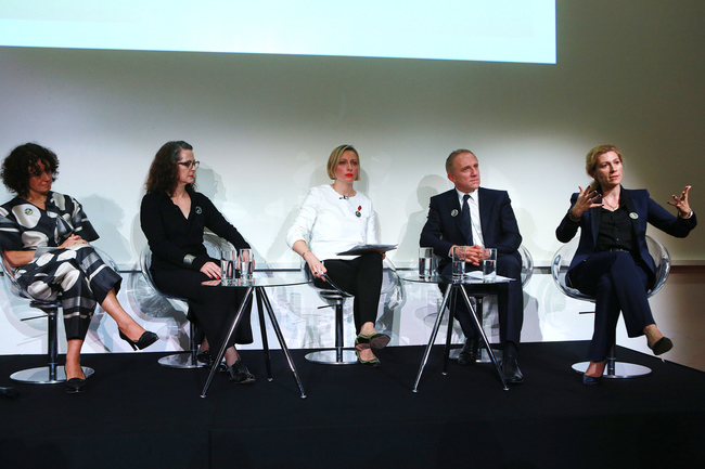 The panel: Professor Dilys Williams, Professor Frances Corner, Francine Lacqua, Fran?ois-Henri Pinault and Marie-Claire Daveu