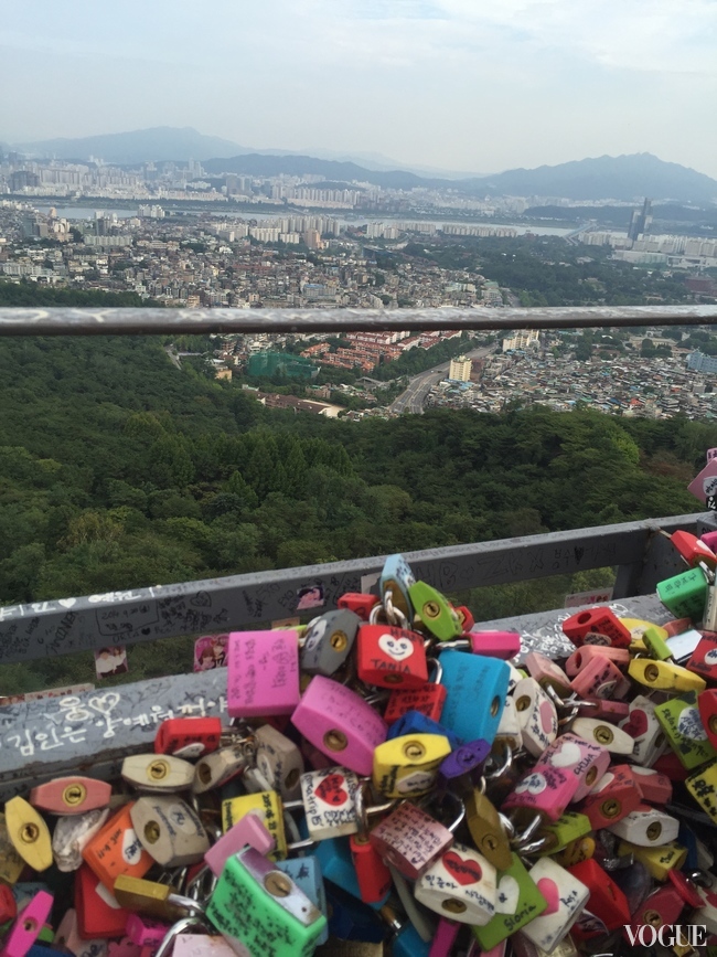 Love padlocks embellish the N Seoul Tower 
