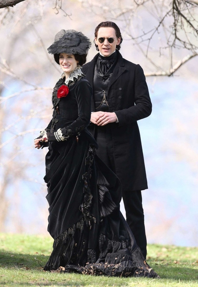 Джессика Честейн и Том Хиддлстон Джессика Честейн и Том Хиддлстон